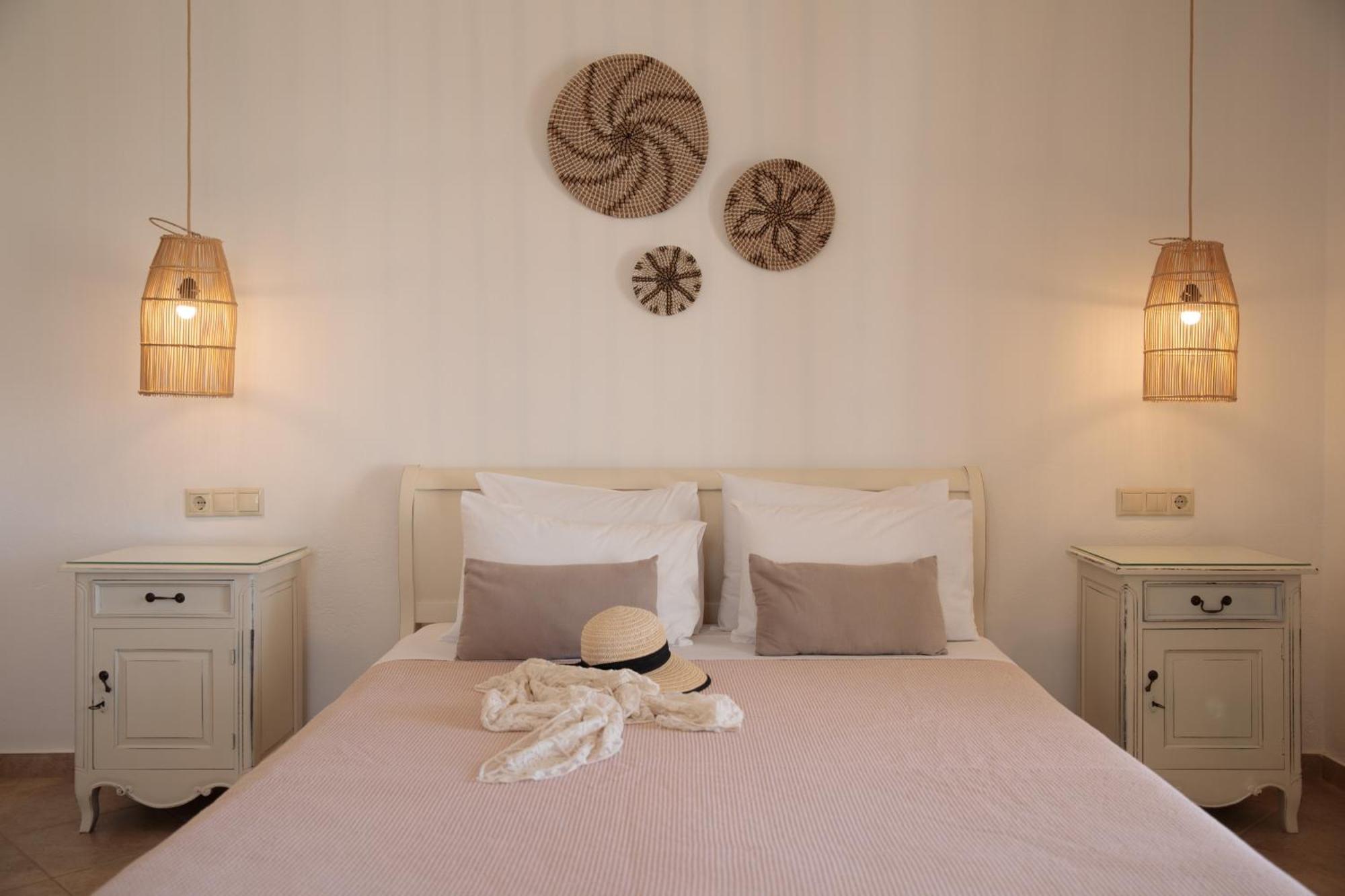 Maria'S Rooms & Studios Agia Anna  Exterior photo